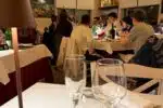 2025_persone_sala_ristorante_piena_001 – Orvieto | Orvietoviva Sala Del Ristorante Locanda Orvieto, Cucina Tipica Orvietana a Conduzione Familiare